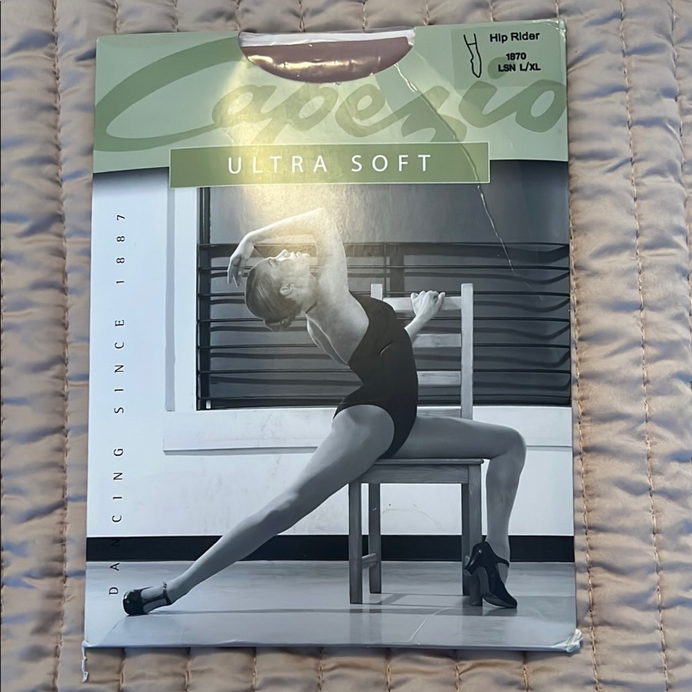 Capezio Ultra Soft Hip Rider Tights - Black